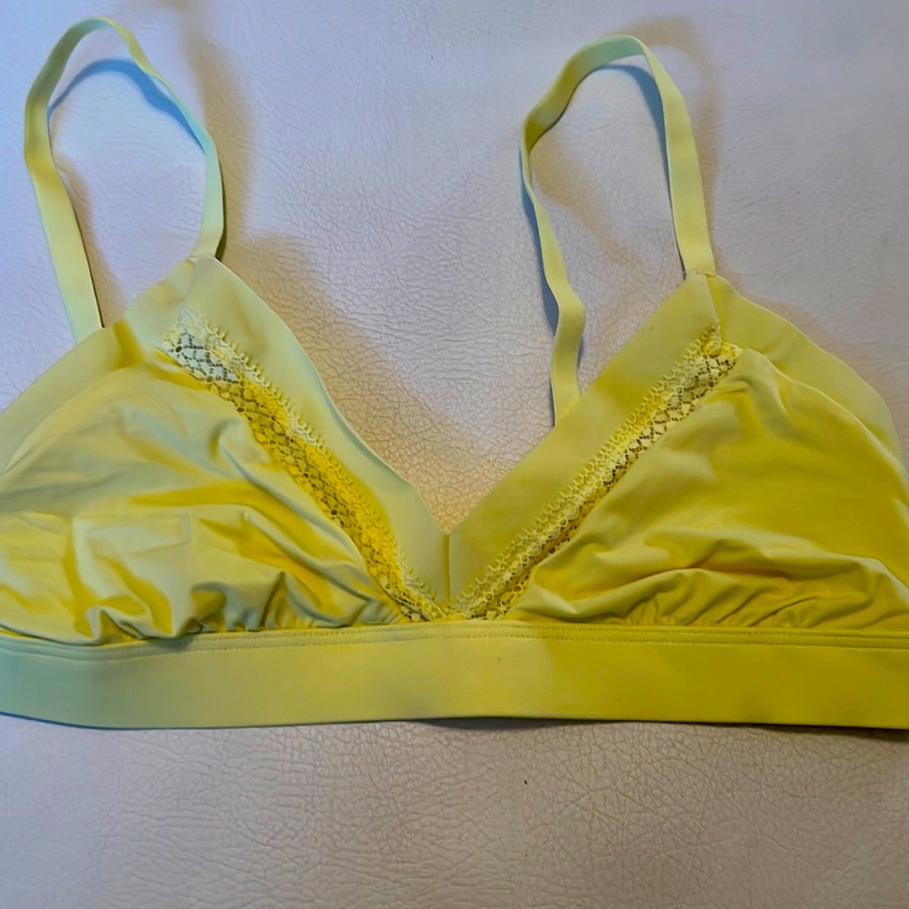 Bra